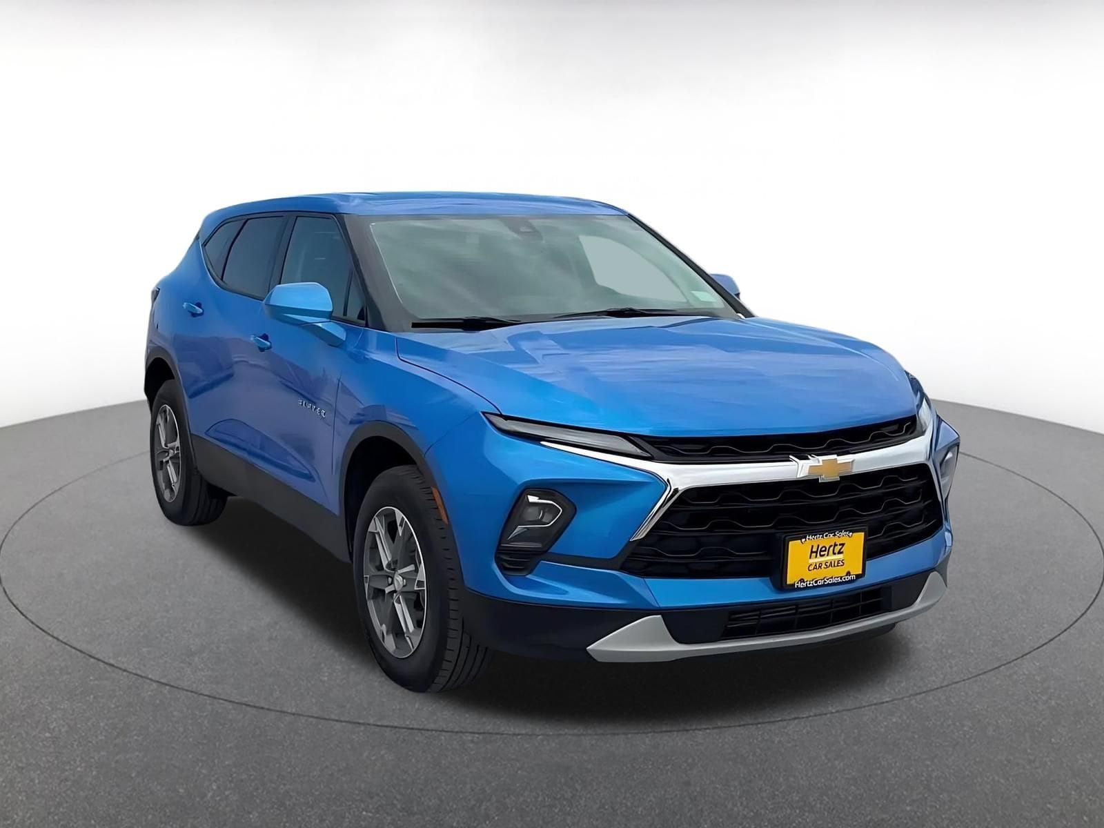 Thumbnail: 2026 Chevrolet Blazer - 3
