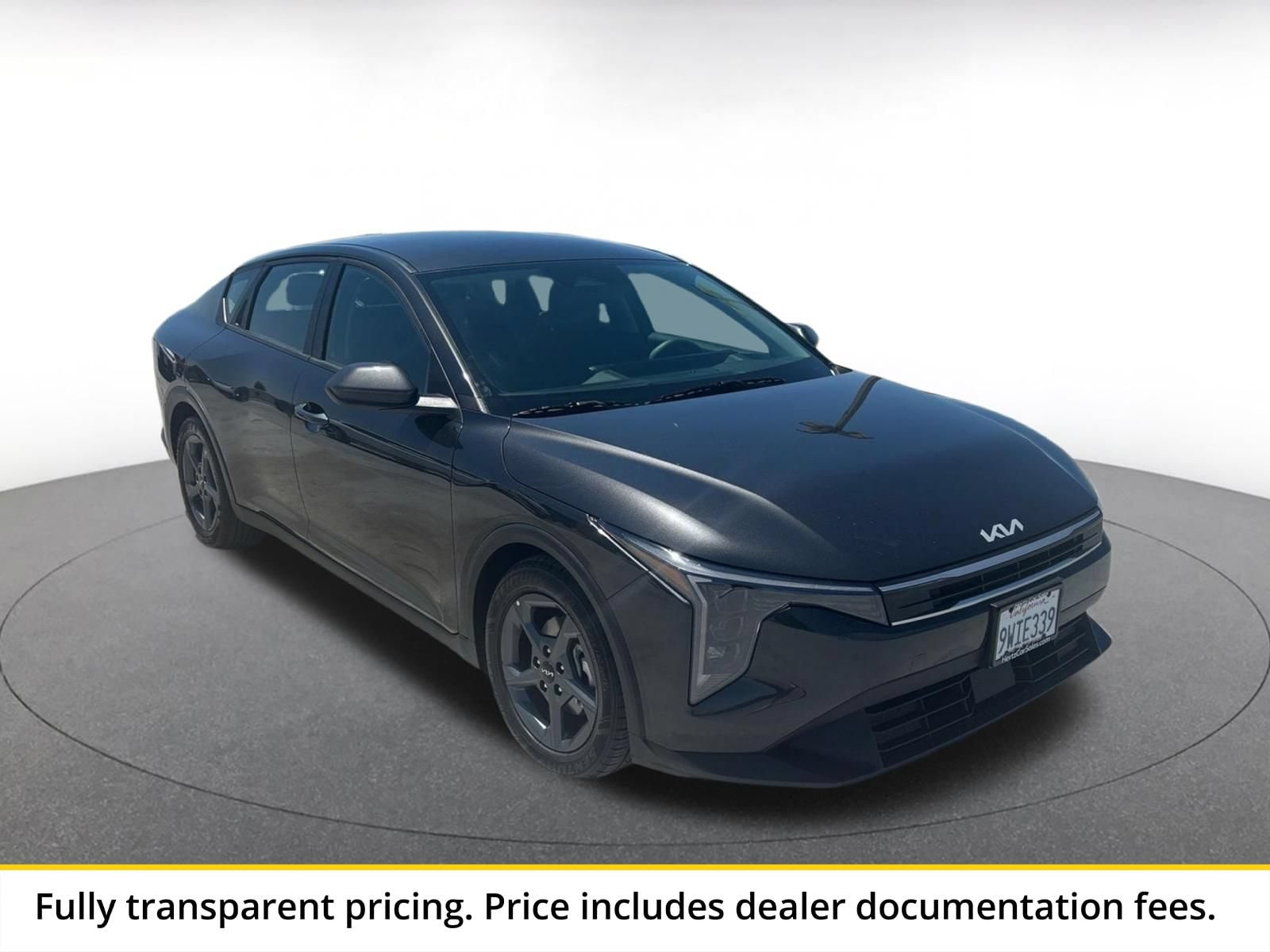 Thumbnail: 2026 Kia K4 - 1