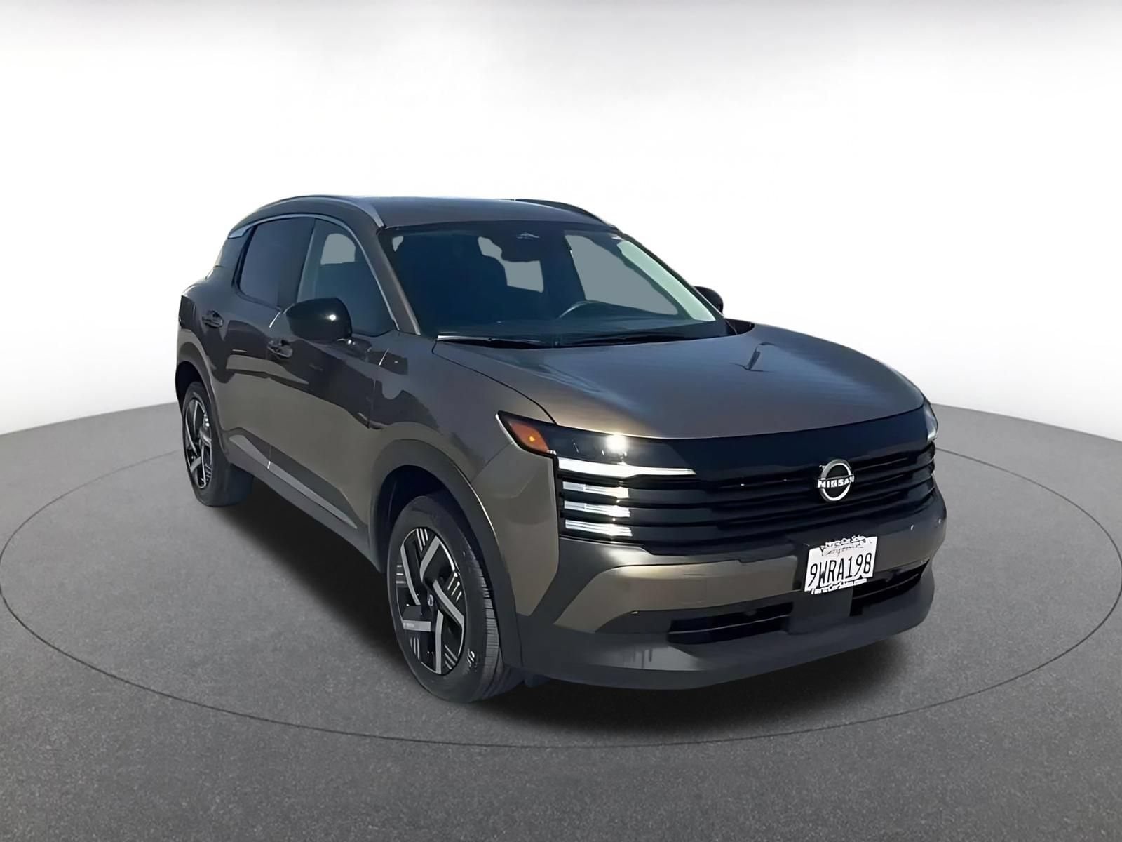 Thumbnail: 2026 Nissan Kicks - 3