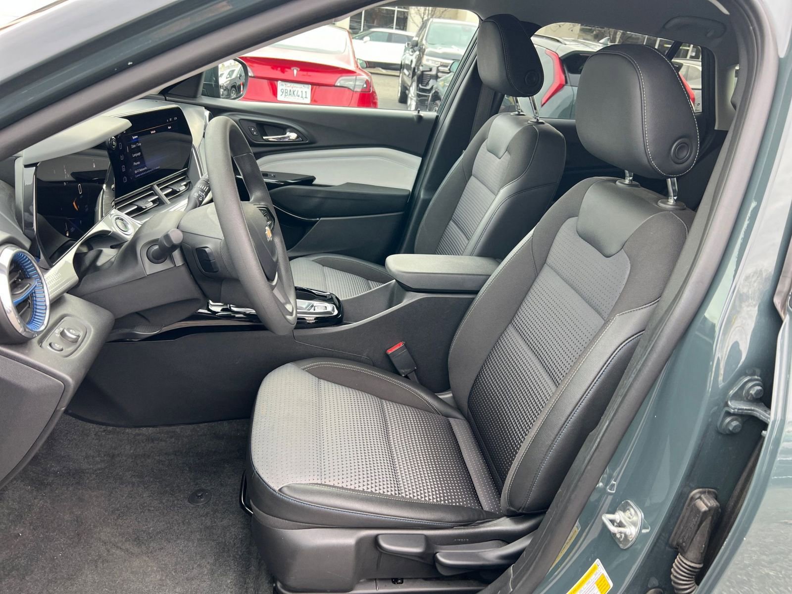 Thumbnail: 2025 Chevrolet Trax - 34