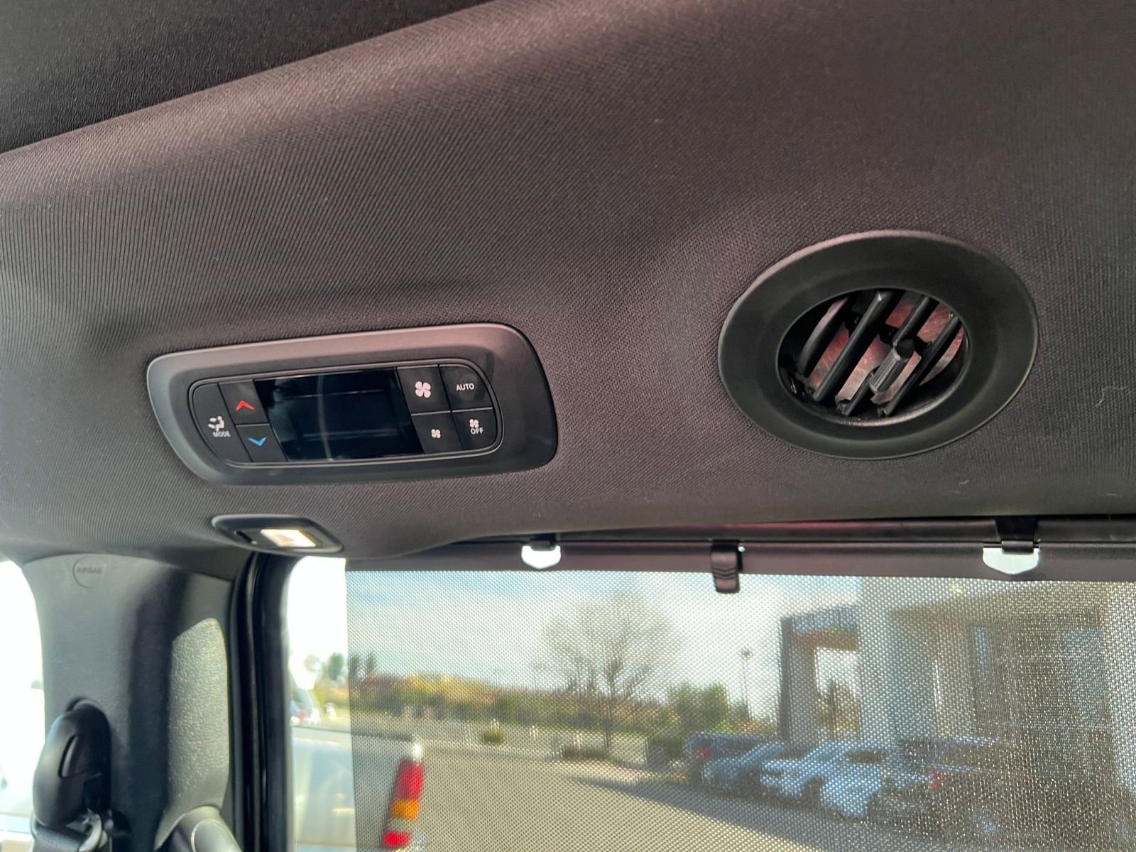 Thumbnail: 2025 Chrysler Pacifica - 27