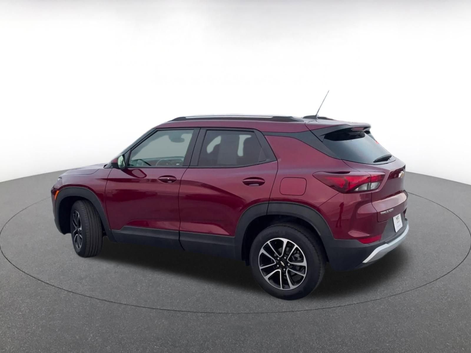 Thumbnail: 2025 Chevrolet TrailBlazer - 10