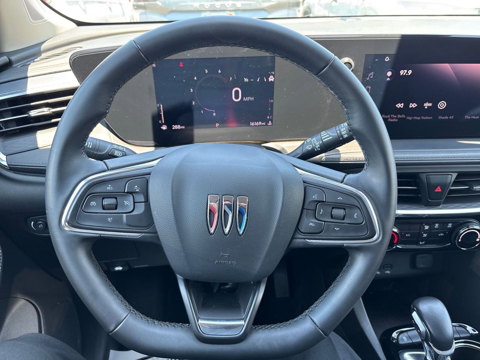 Thumbnail: 2024 Buick Encore GX - 10