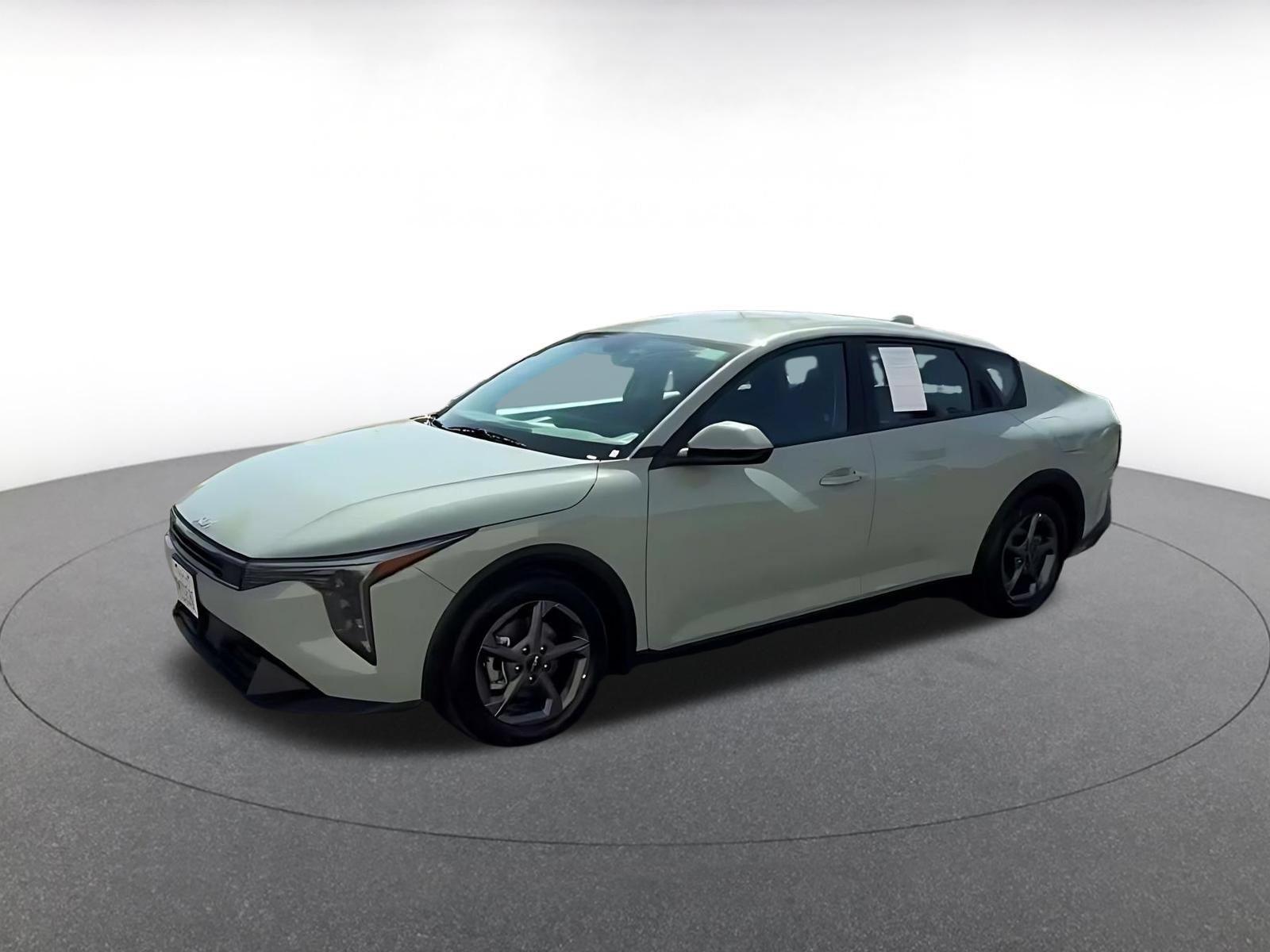 Thumbnail: 2026 Kia K4 - 8