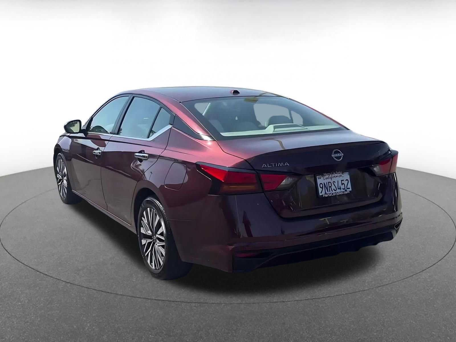 Thumbnail: 2025 Nissan Altima - 11