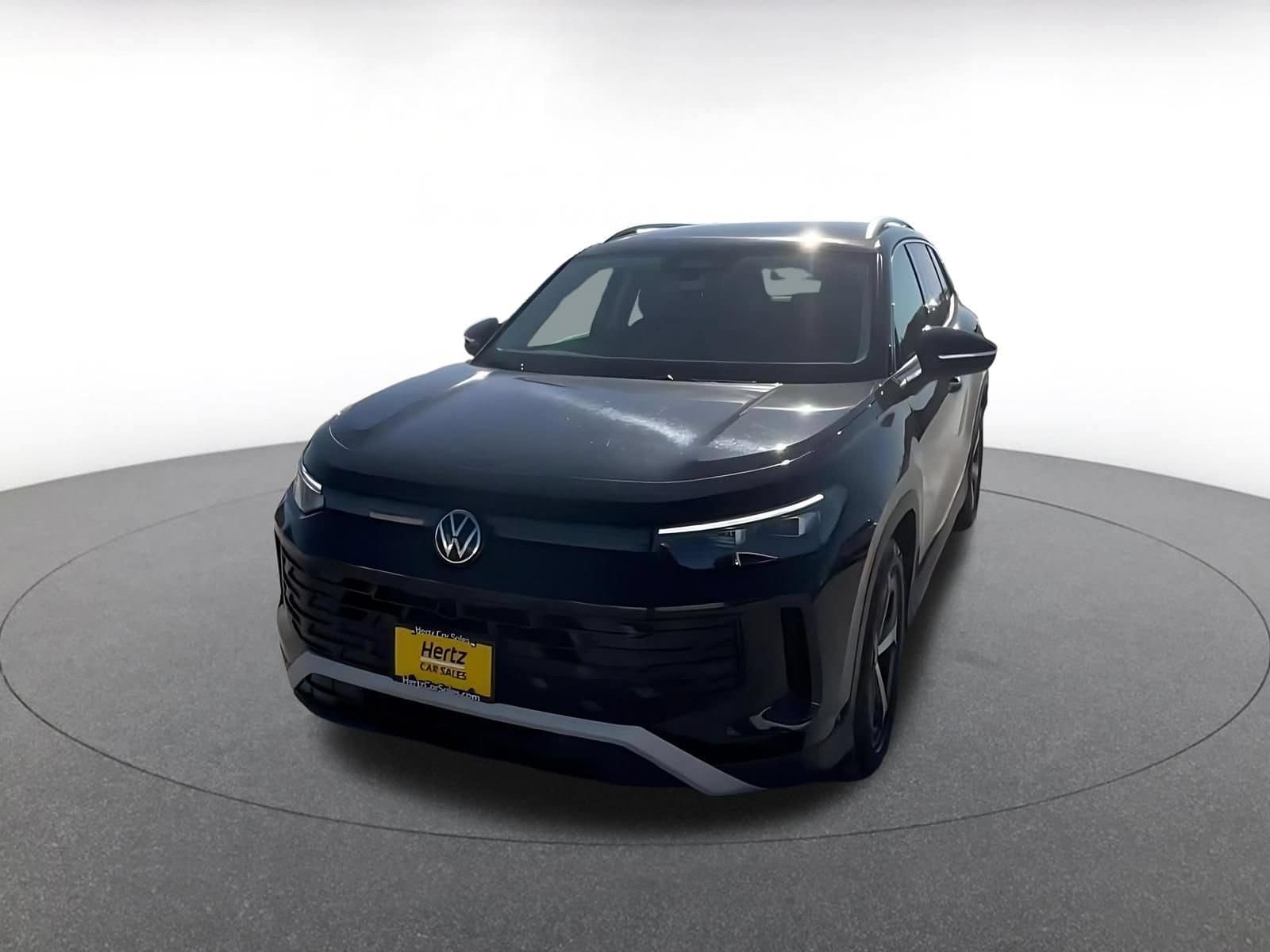 Thumbnail: 2026 Volkswagen Tiguan - 3