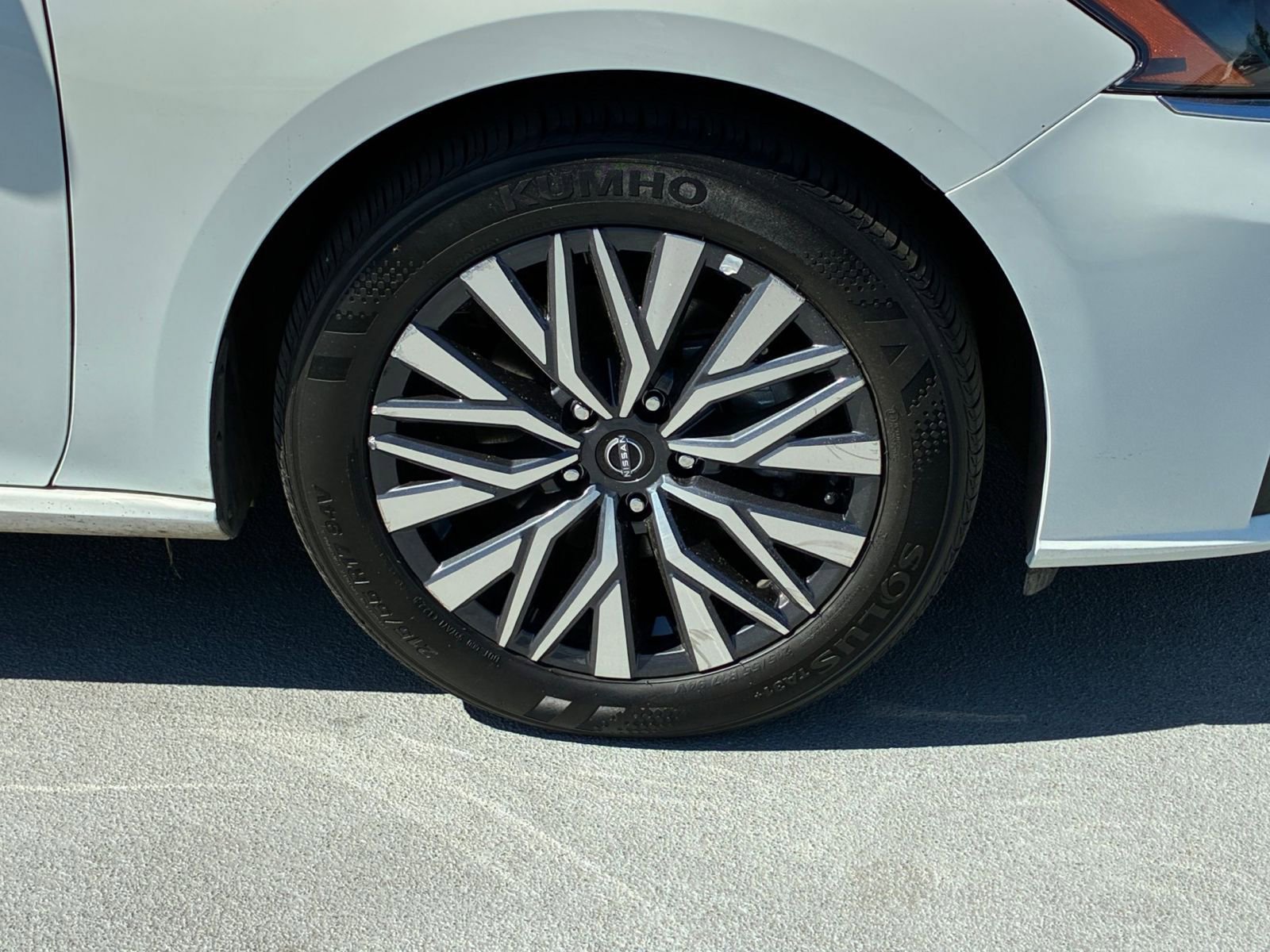 Thumbnail: 2025 Nissan Altima - 30