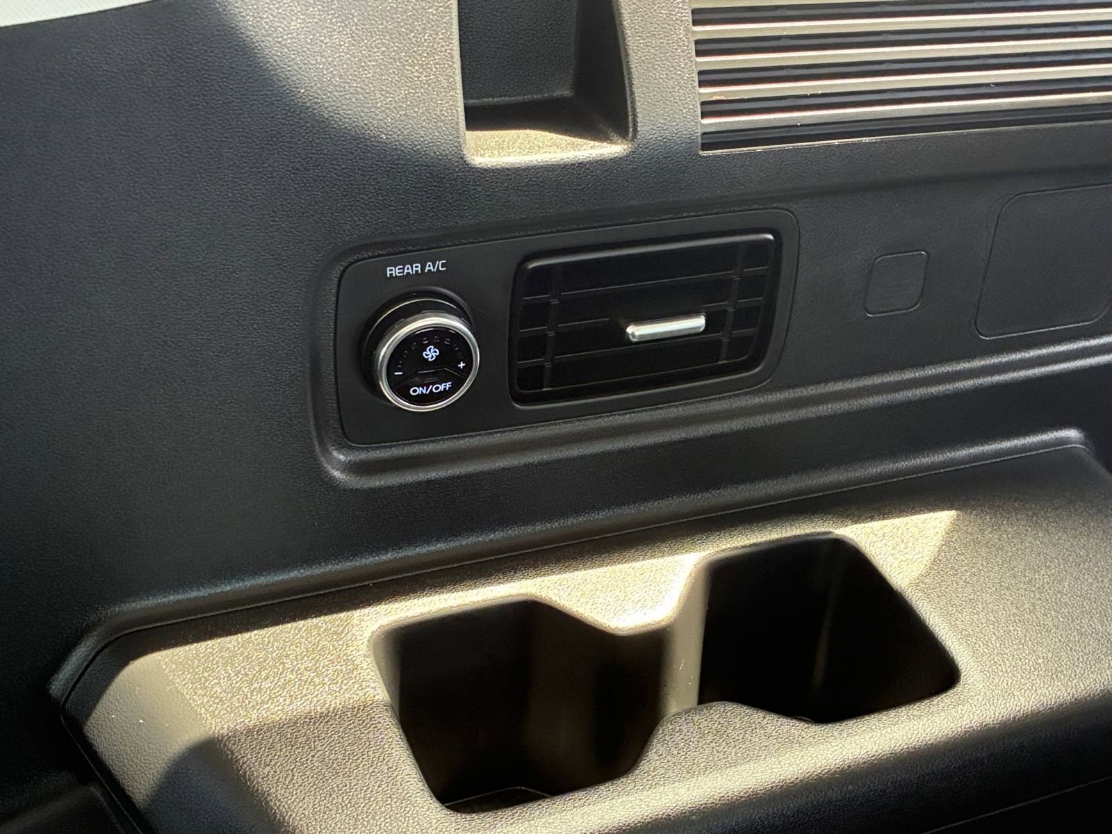 Thumbnail: 2025 Hyundai Santa Fe - 24