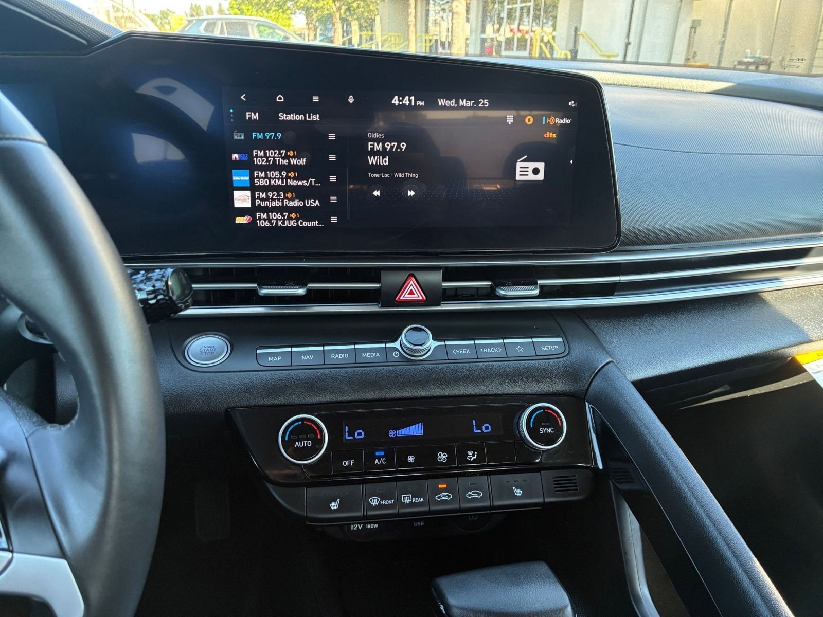 Thumbnail: 2025 Hyundai Elantra - 17