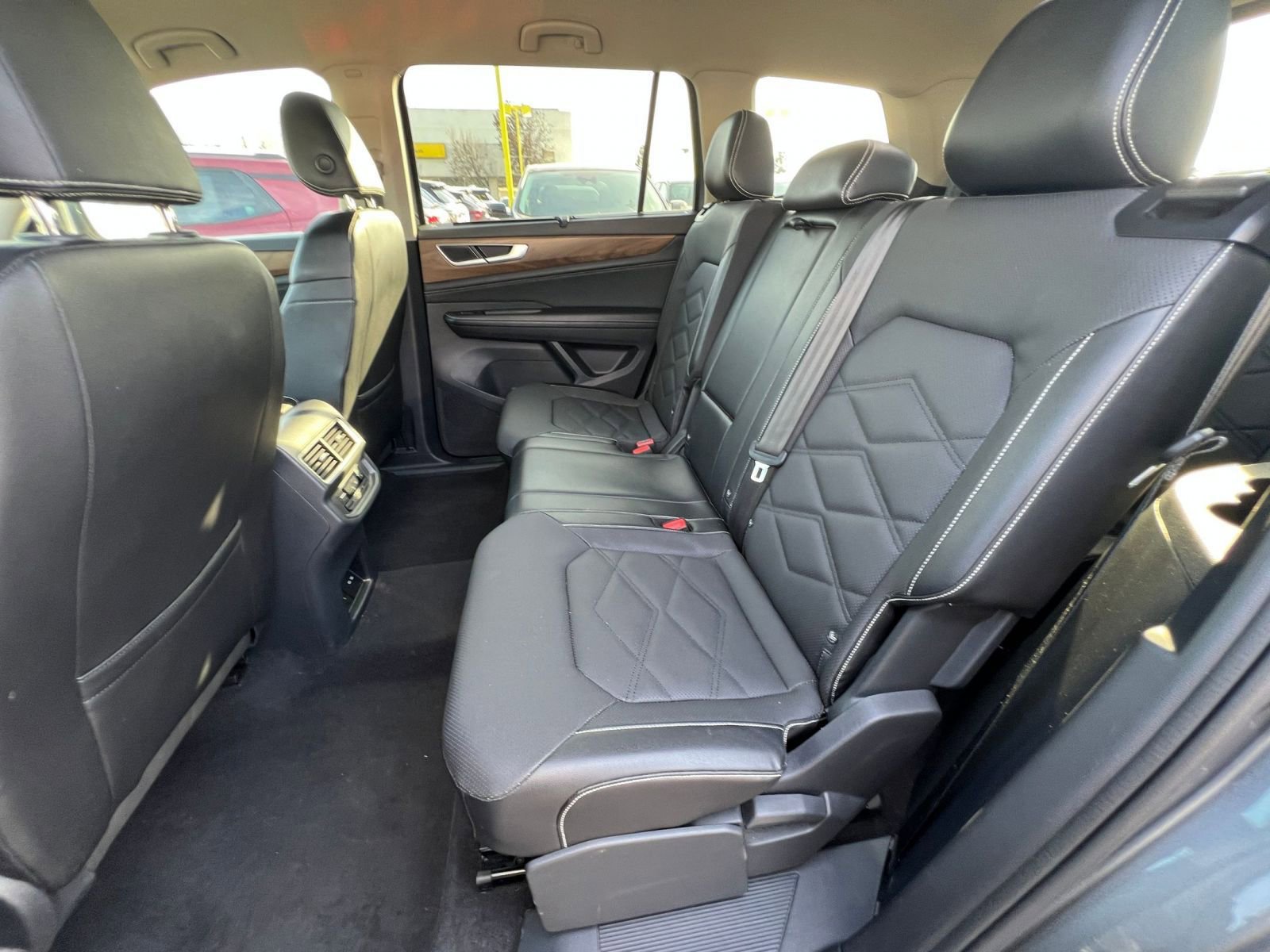 Thumbnail: 2024 Volkswagen Atlas - 28