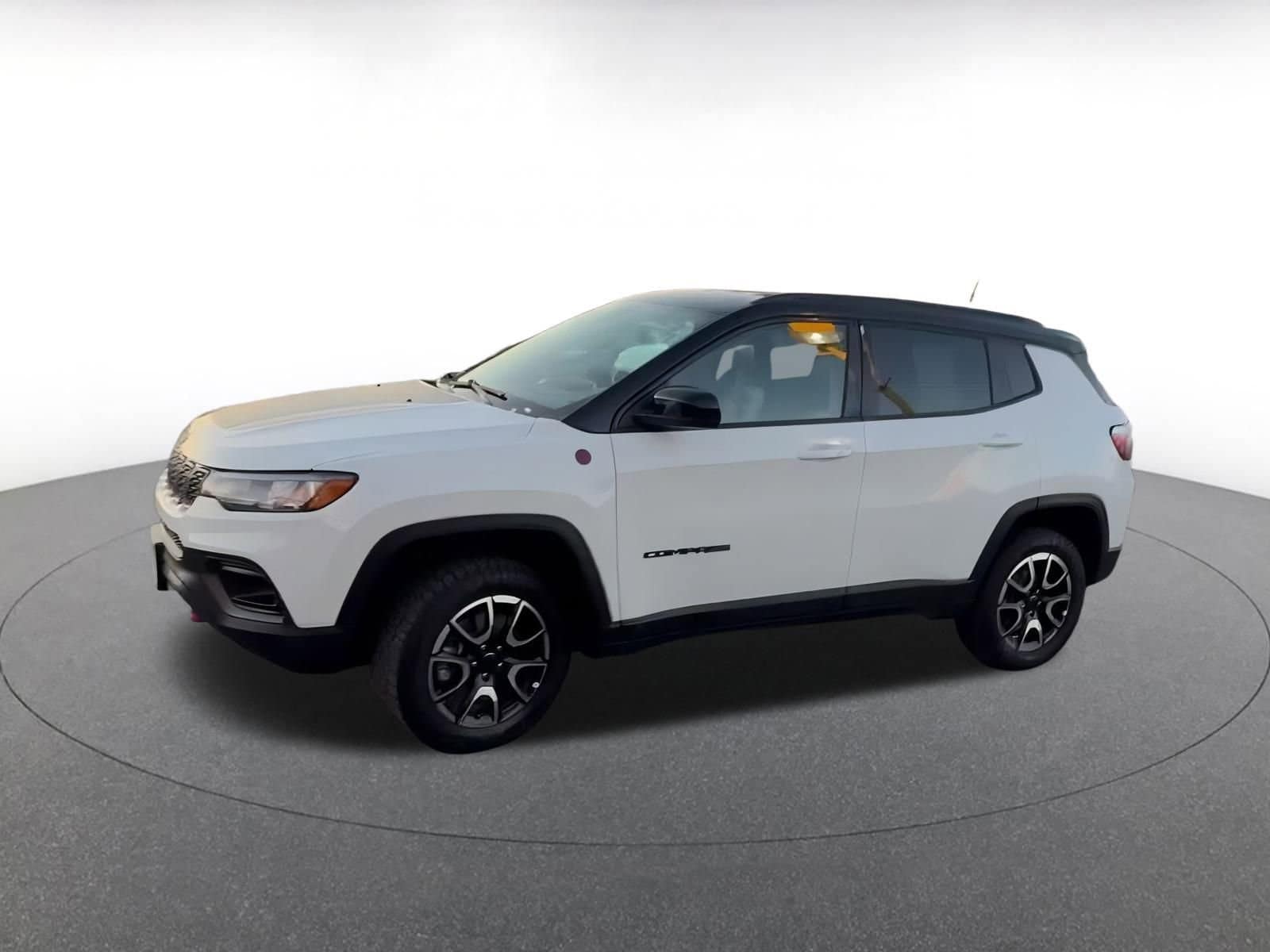 Thumbnail: 2025 Jeep Compass - 11