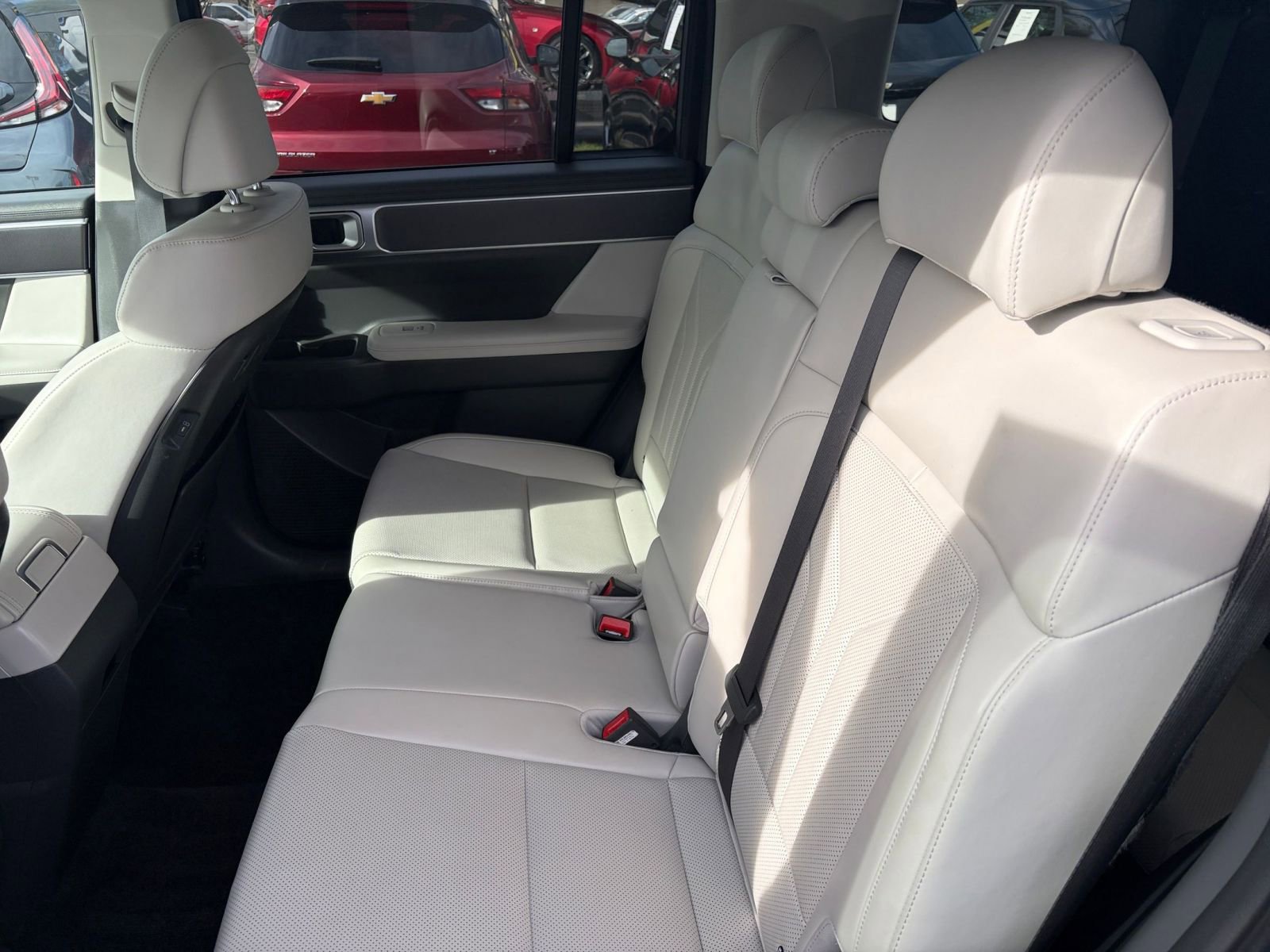 Thumbnail: 2025 Hyundai Santa Fe - 27