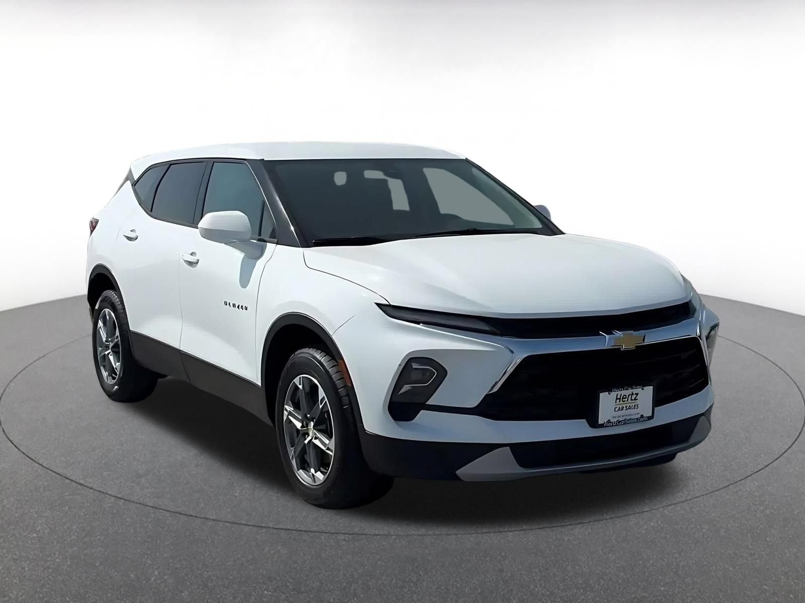 Thumbnail: 2025 Chevrolet Blazer - 3