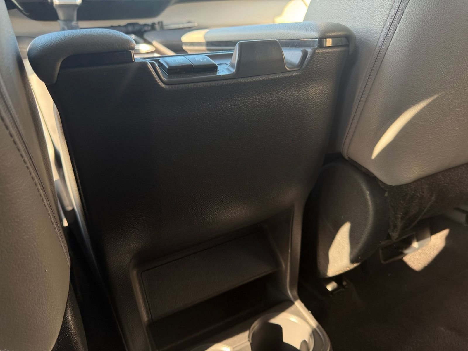 Thumbnail: 2024 Toyota Sienna - 24