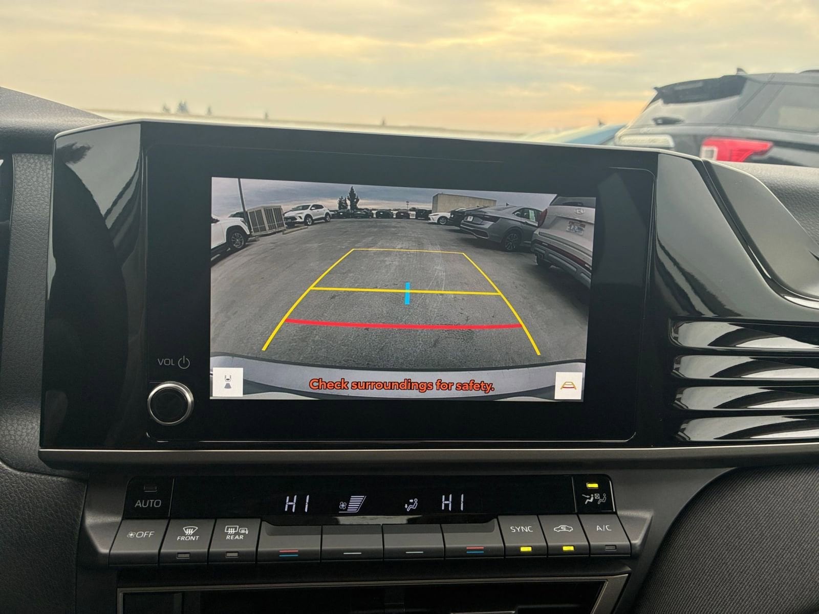 Thumbnail: 2025 Toyota Camry - 17