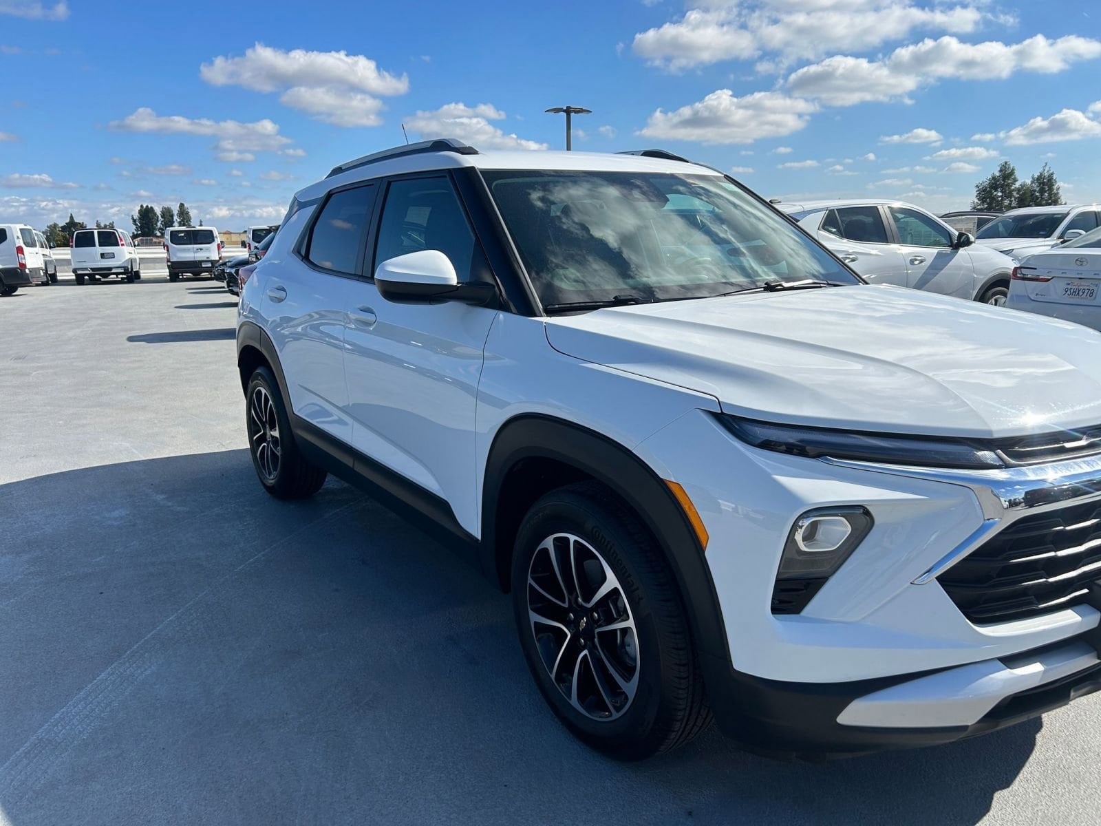 Thumbnail: 2025 Chevrolet TrailBlazer - 1