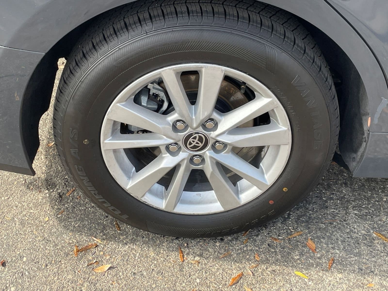 Thumbnail: 2025 Toyota Camry - 28