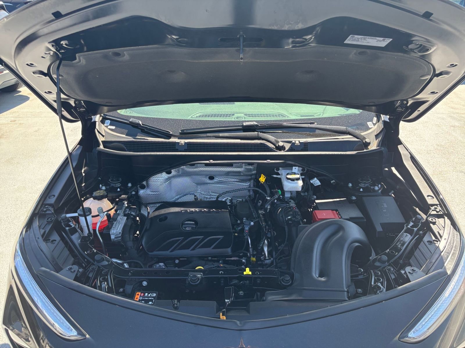 Thumbnail: 2025 Buick Encore GX - 31
