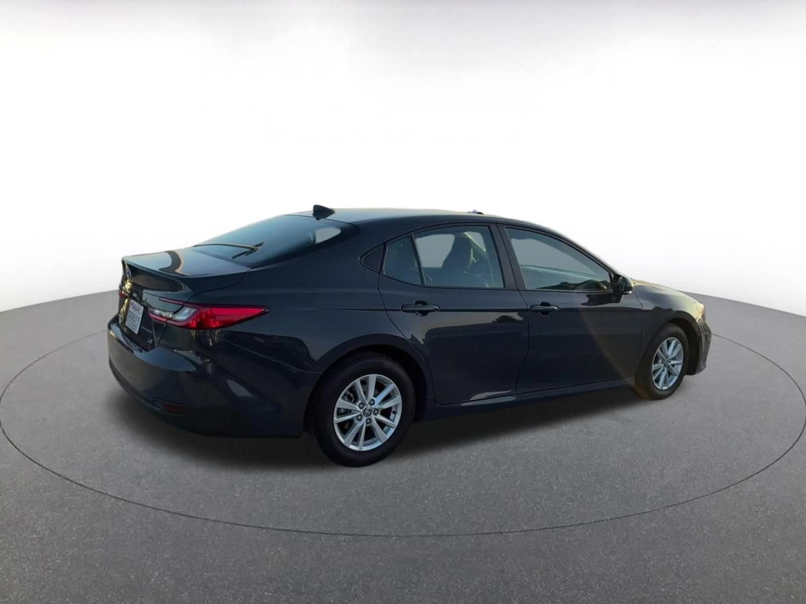 Thumbnail: 2025 Toyota Camry - 15