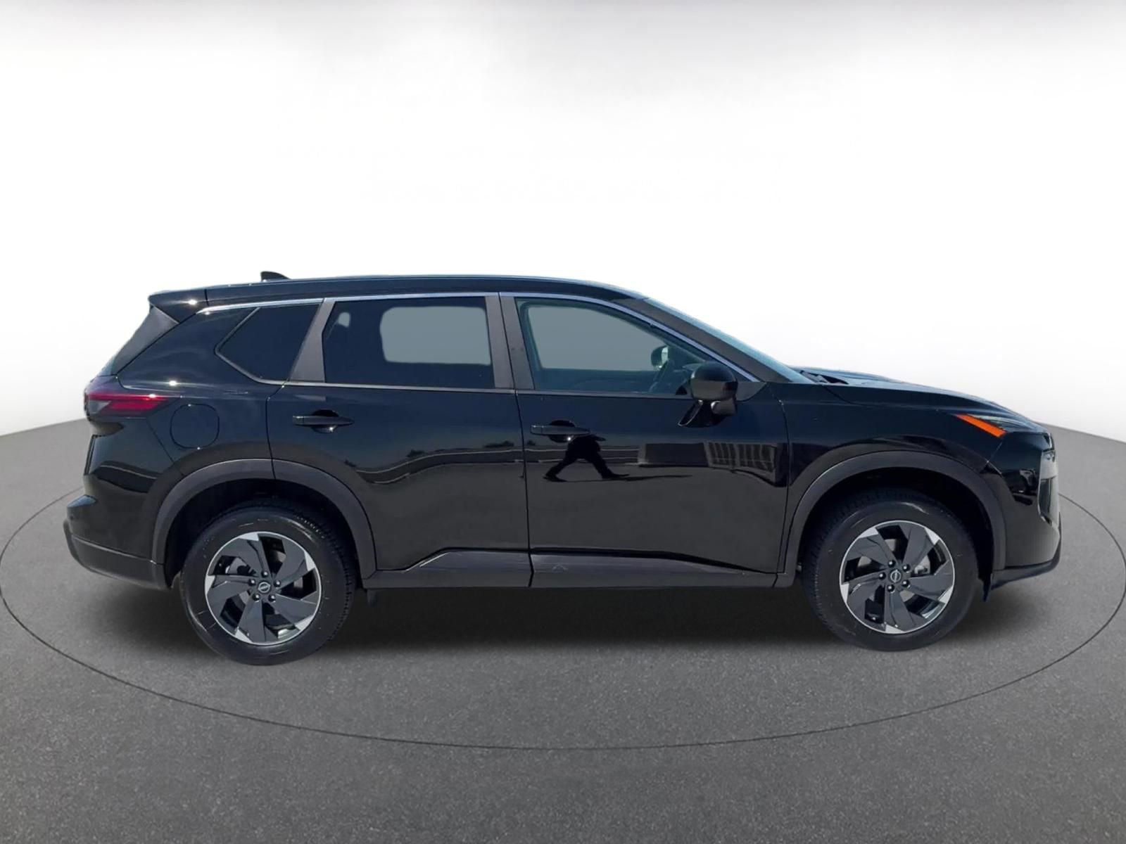 Thumbnail: 2025 Nissan Rogue - 16