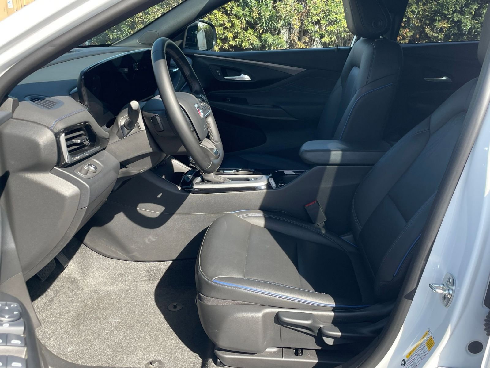 Thumbnail: 2025 Buick Envista - 25