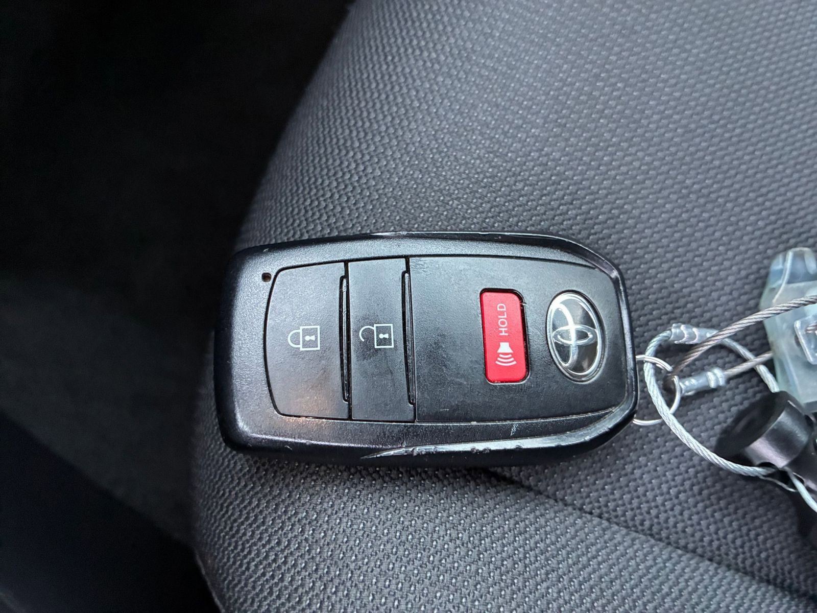 Thumbnail: 2025 Toyota Corolla Cross - 22