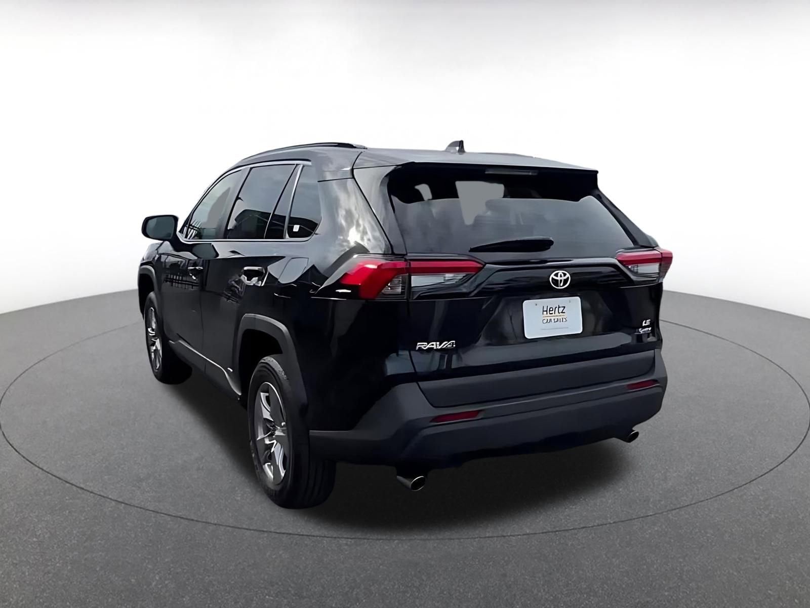 Thumbnail: 2025 Toyota RAV4 - 11