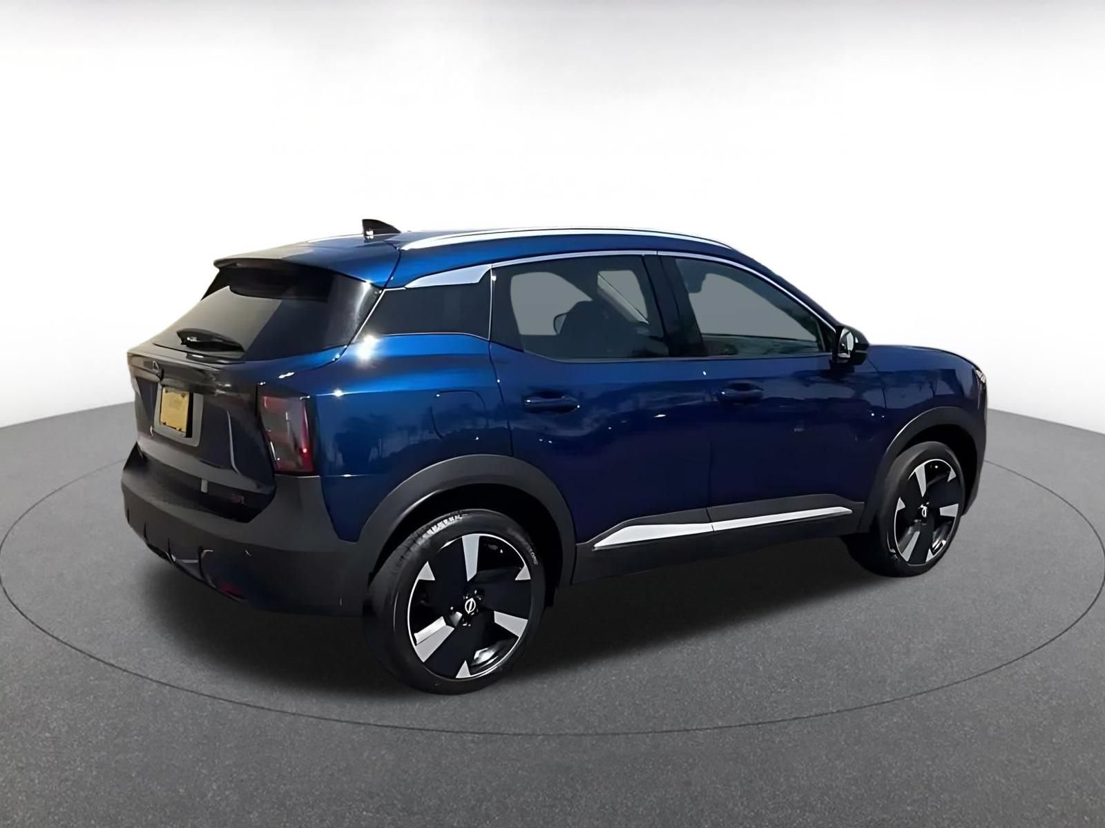 Thumbnail: 2026 Nissan Kicks - 15
