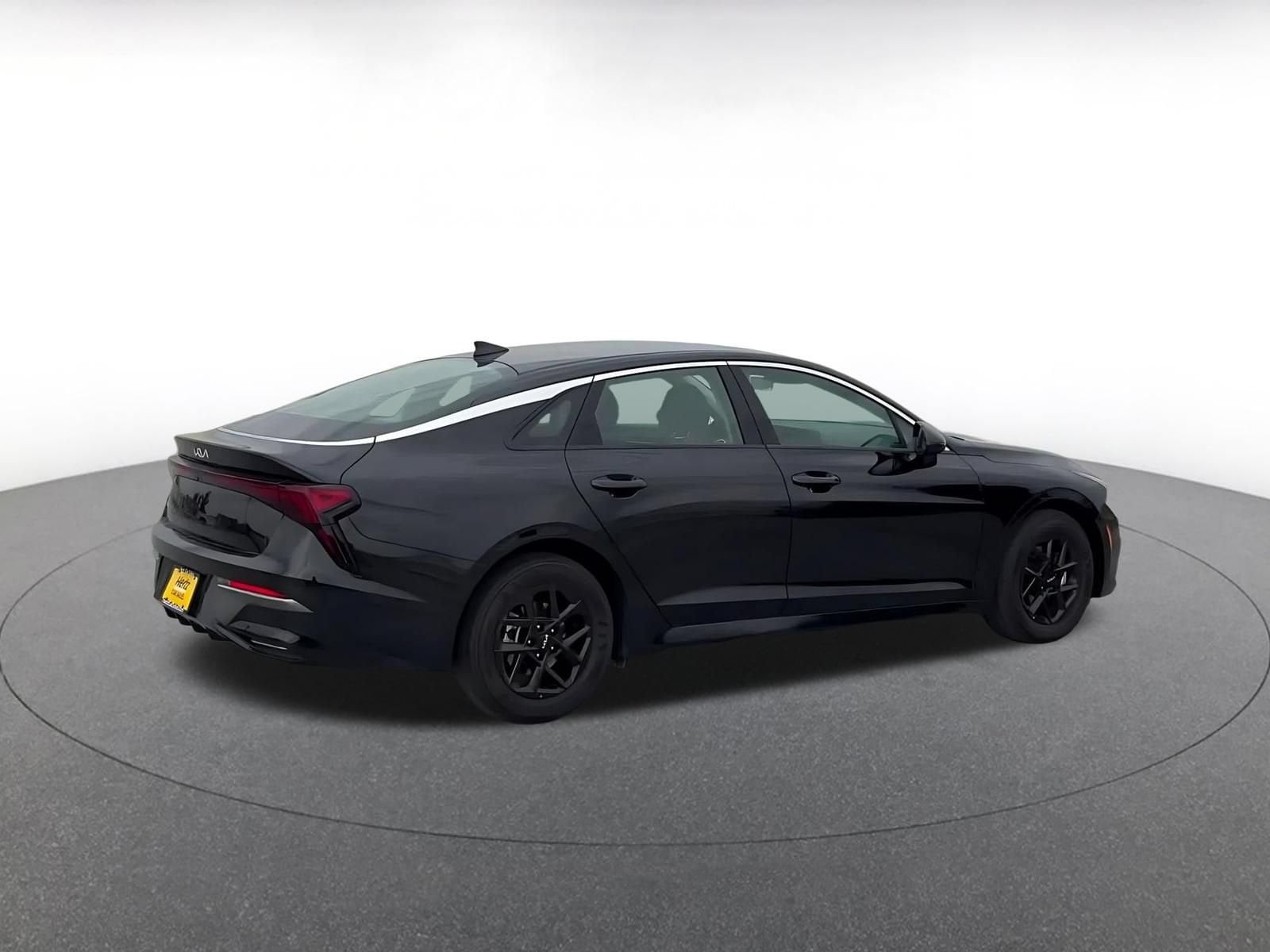 Thumbnail: 2025 Kia K5 - 15