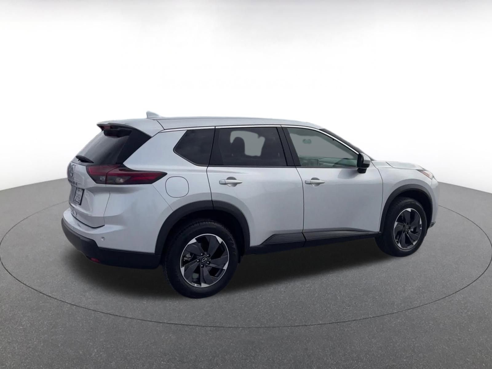 Thumbnail: 2025 Nissan Rogue - 15