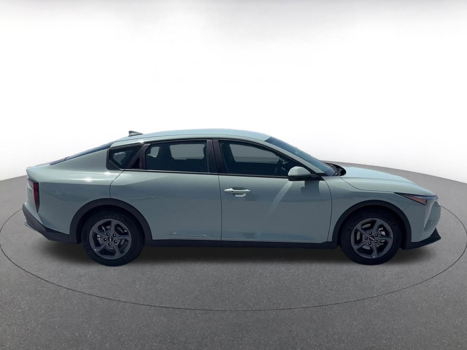 Thumbnail: 2025 Kia K4 - 16