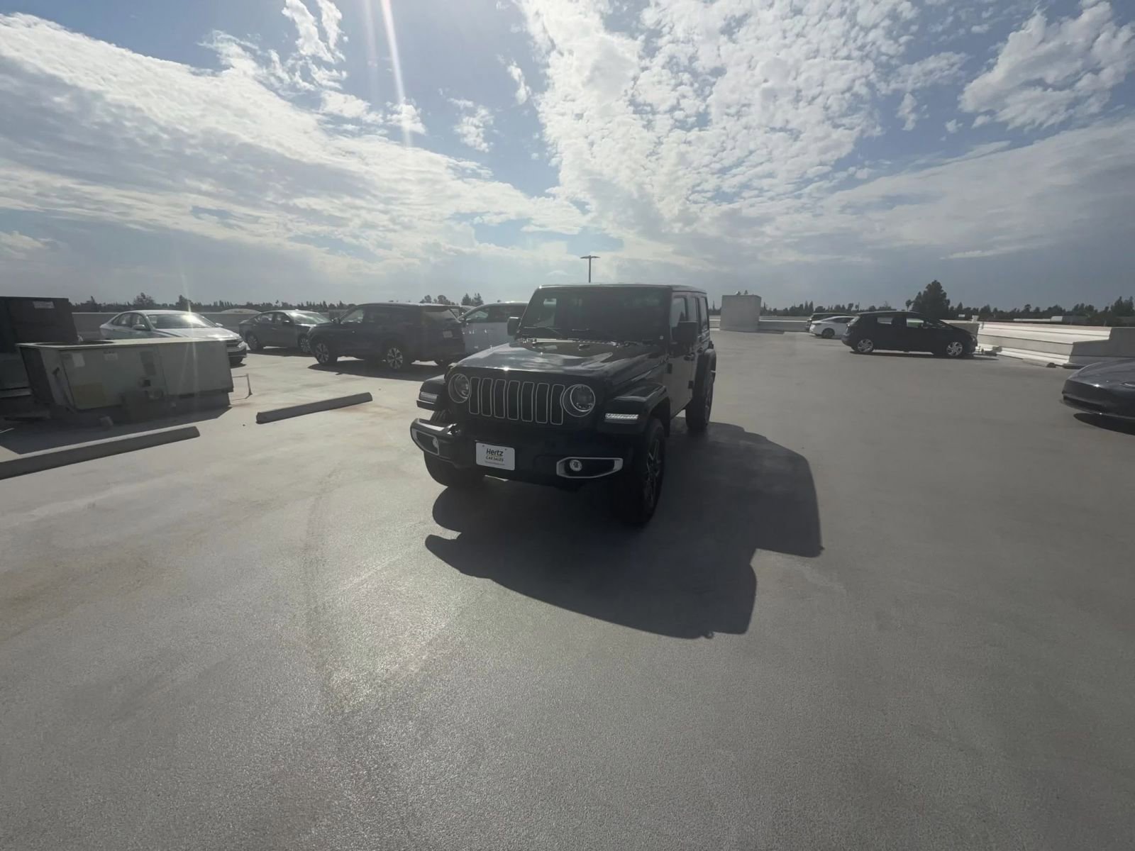 Thumbnail: 2025 Jeep Wrangler - 15