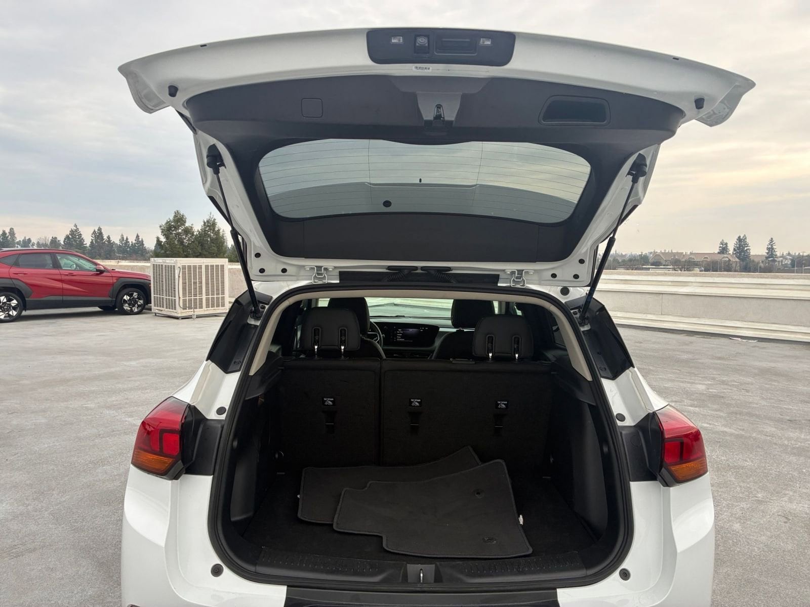 Thumbnail: 2025 Buick Encore GX - 29