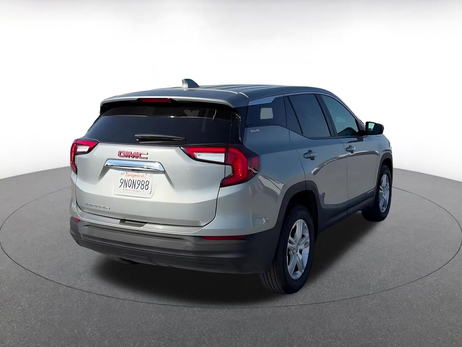 Thumbnail: 2024 GMC Terrain - 14