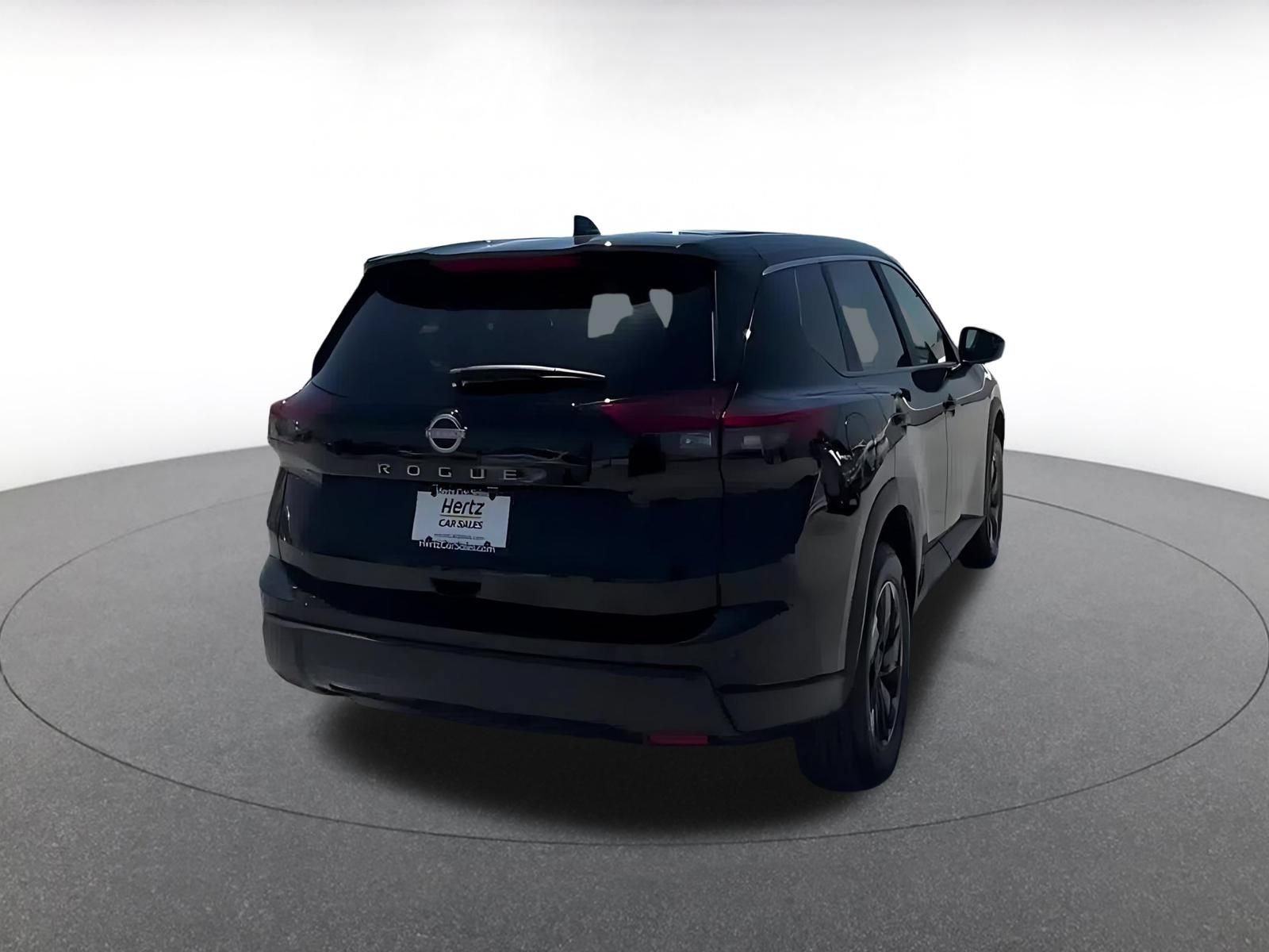 Thumbnail: 2025 Nissan Rogue - 13
