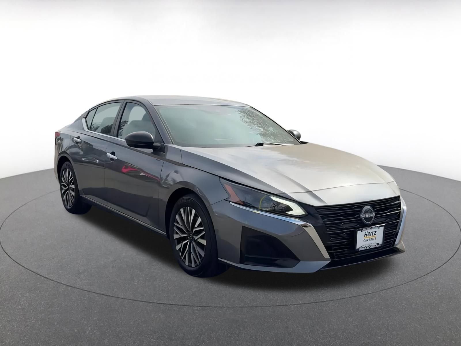 Thumbnail: 2024 Nissan Altima - 3