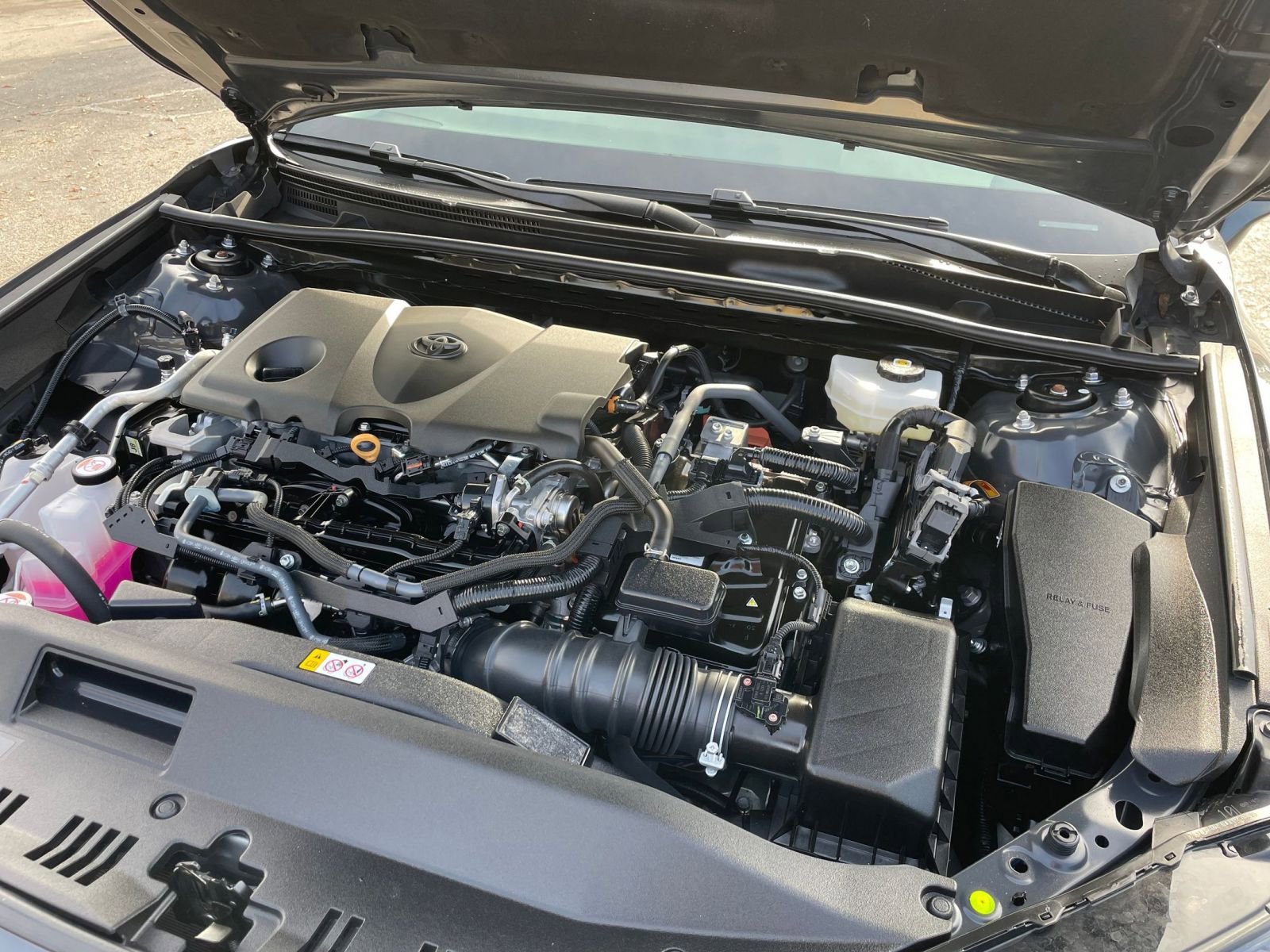 Thumbnail: 2025 Toyota Camry - 30