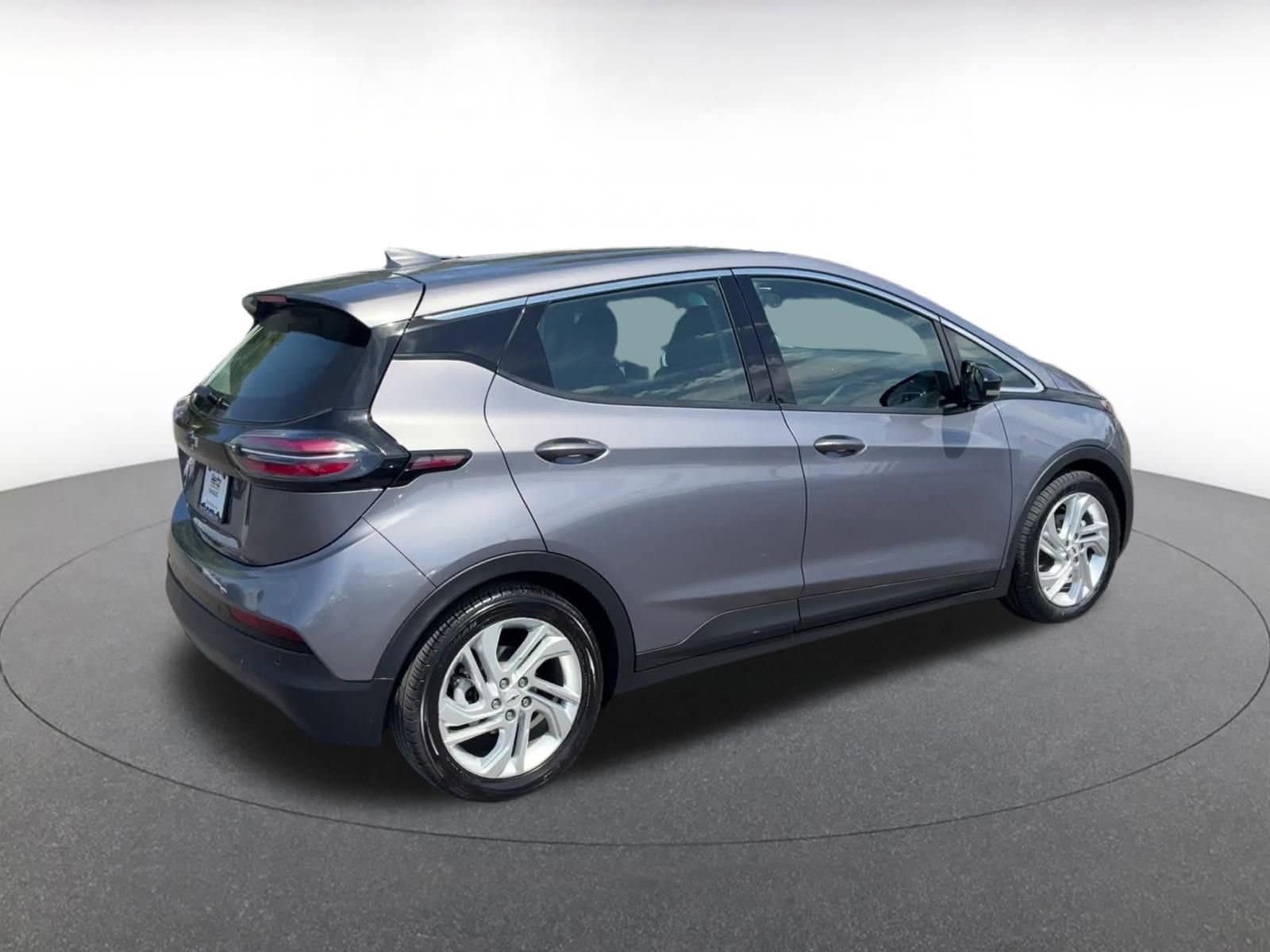 Thumbnail: 2023 Chevrolet Bolt EV - 15