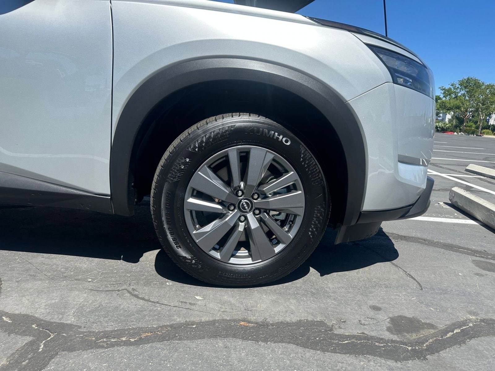 Thumbnail: 2025 Nissan Pathfinder - 33