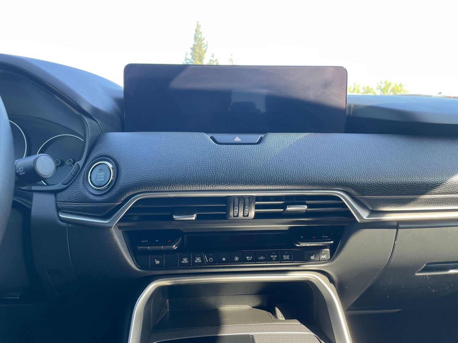 Thumbnail: 2025 Mazda CX-90 - 17