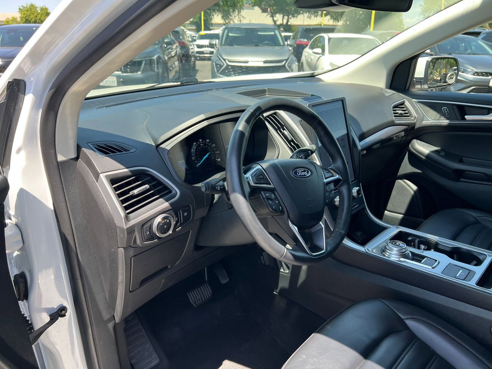 Thumbnail: 2024 Ford Edge - 34