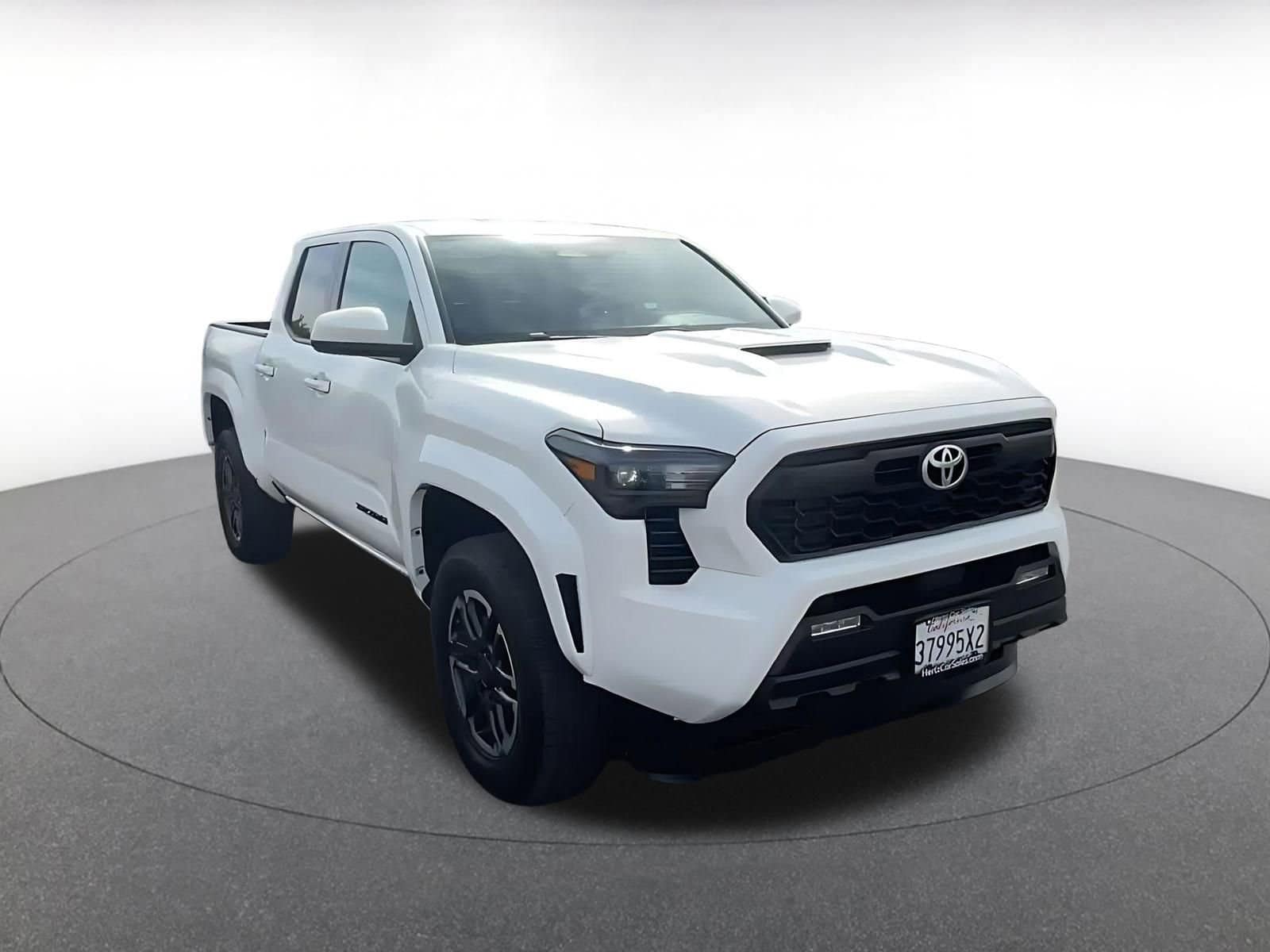 Thumbnail: 2024 Toyota Tacoma - 3
