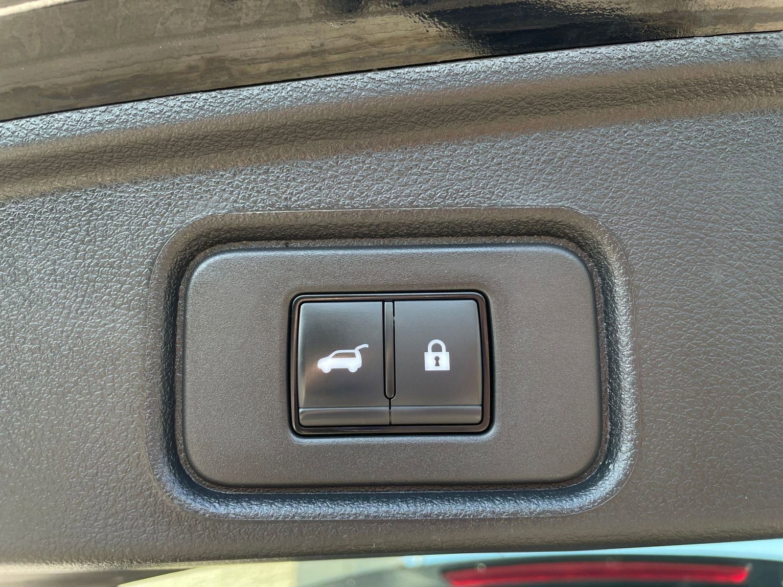 Thumbnail: 2025 Nissan Pathfinder - 23