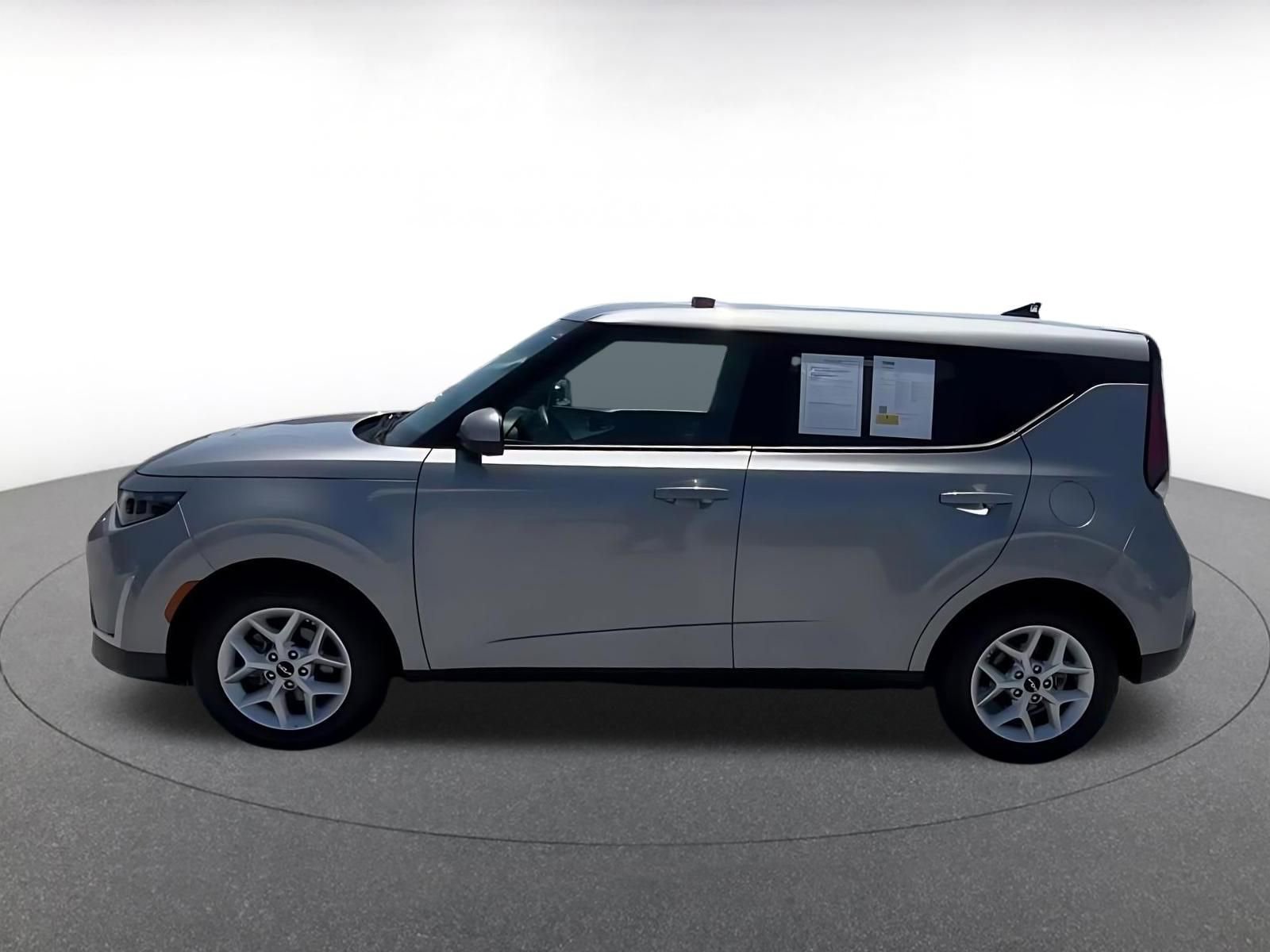 Thumbnail: 2025 Kia Soul - 9