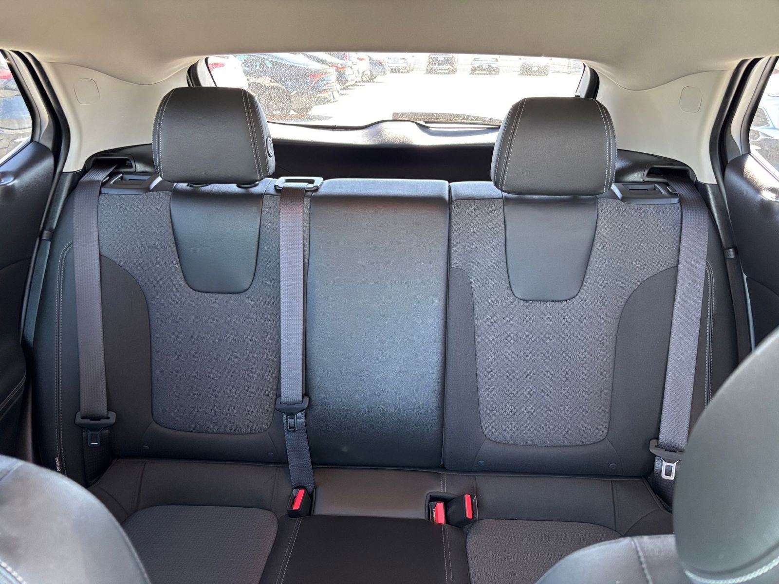 2025 Buick Encore GX Preferred - Photo 37