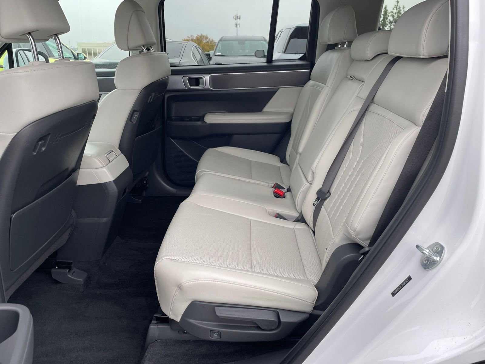 Thumbnail: 2025 Hyundai Santa Fe - 24