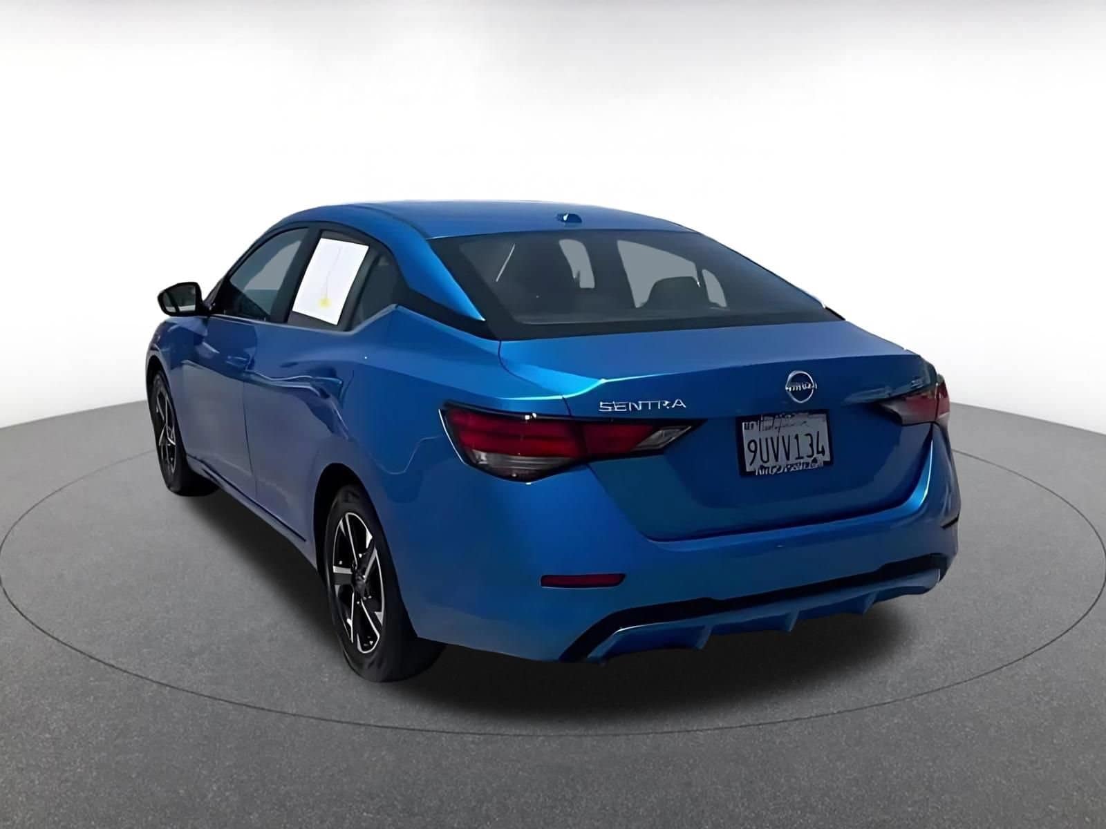 Thumbnail: 2025 Nissan Sentra - 10