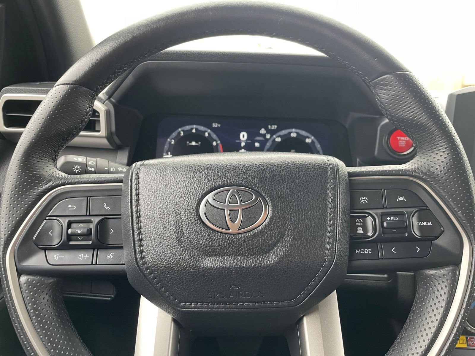 Thumbnail: 2025 Toyota 4Runner - 28