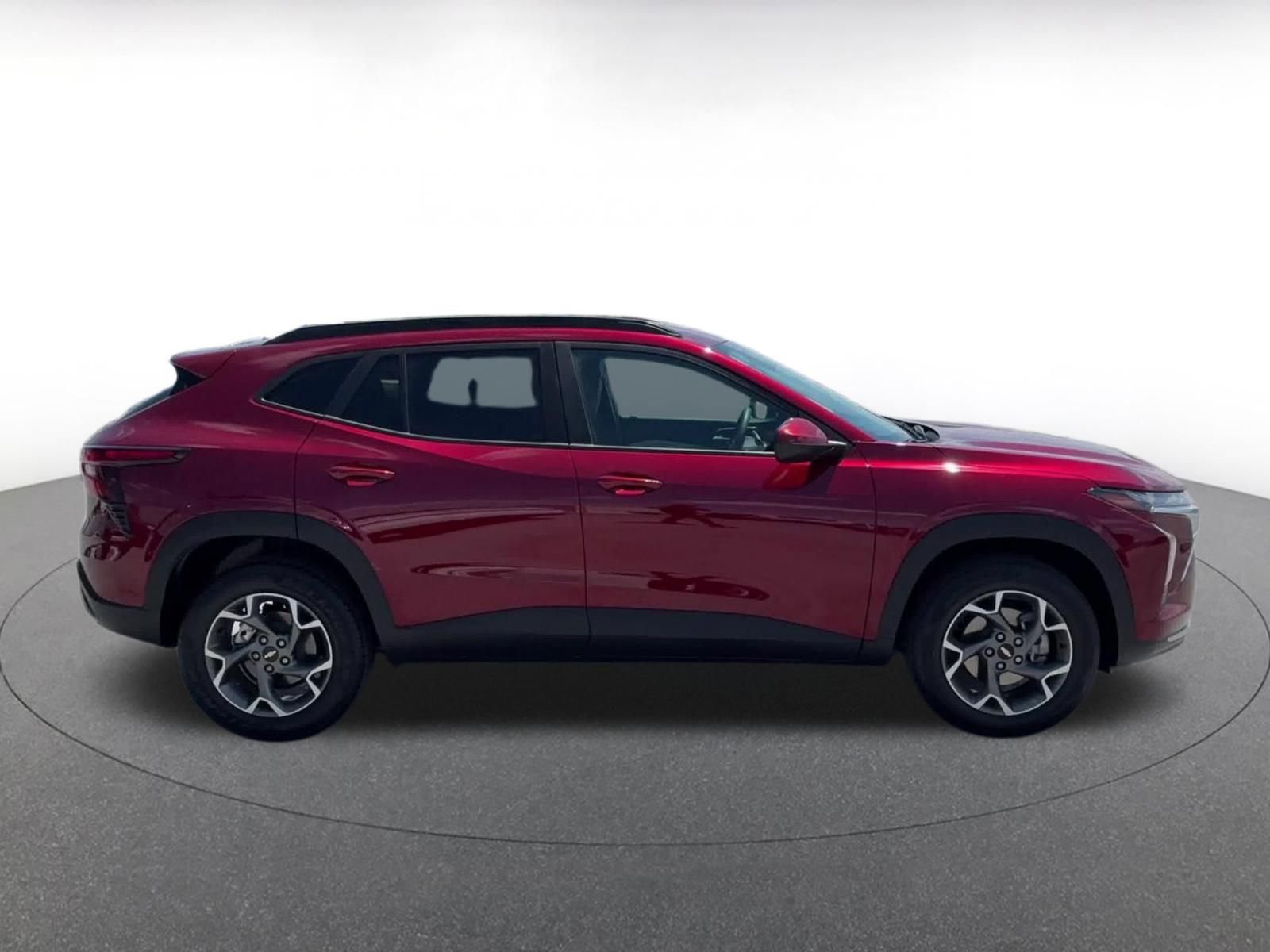 Thumbnail: 2025 Chevrolet Trax - 16