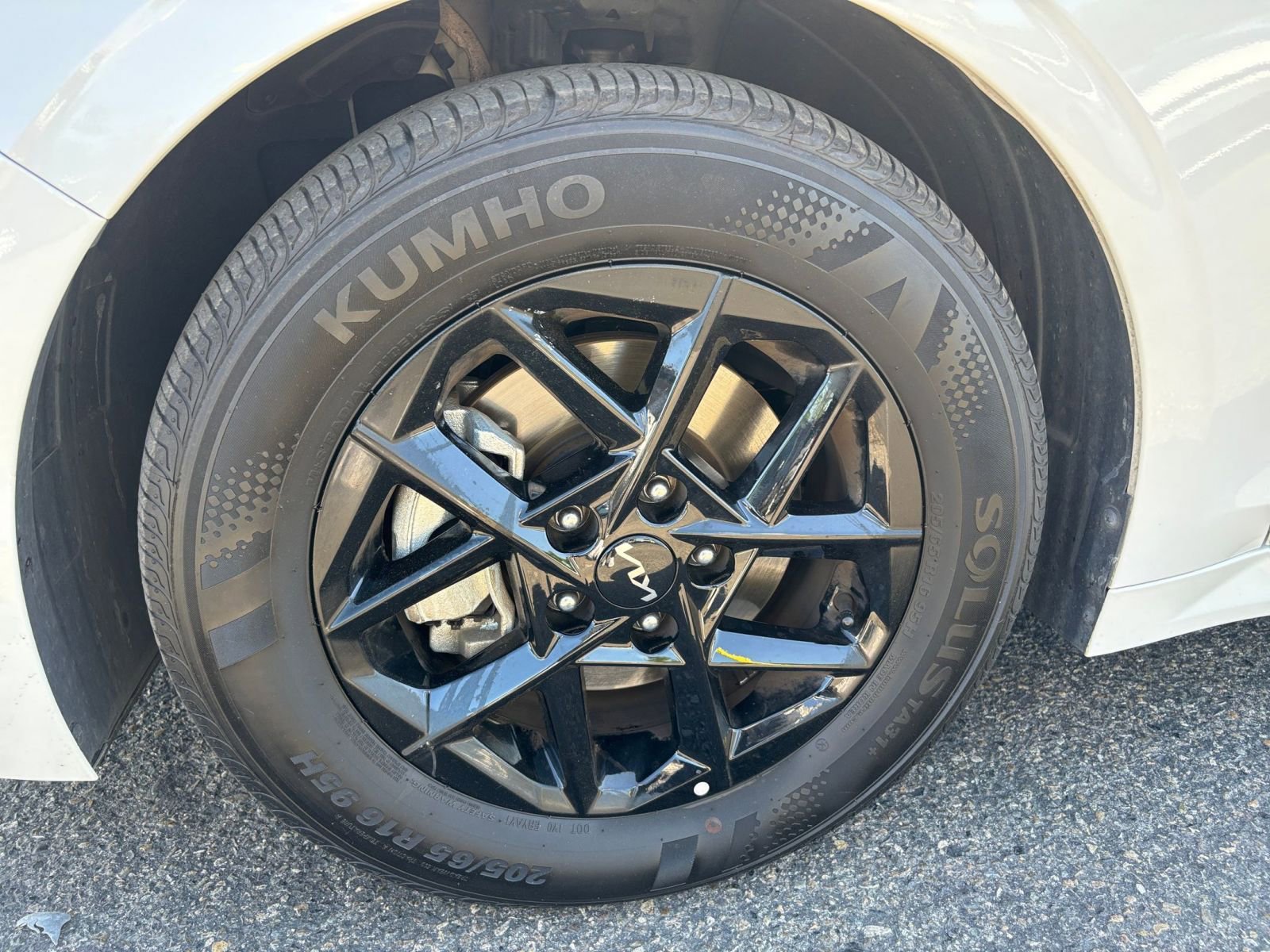 Thumbnail: 2025 Kia K5 - 30